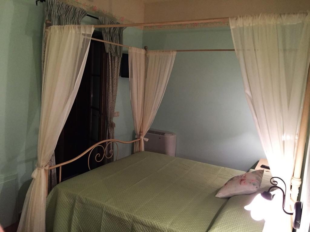 B&B 8380 Saturnia Terme Bilik gambar