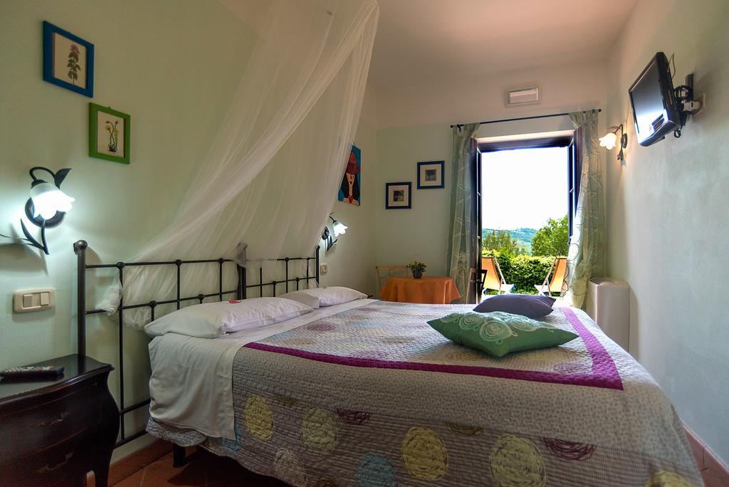 B&B 8380 Saturnia Terme Luaran gambar